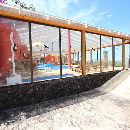 Mit Terrasse- Pool Und Garten By Interhome *