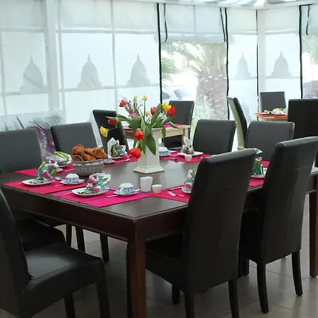 Parque de vacaciones Mit Terrasse- Pool Und Garten By Interhome