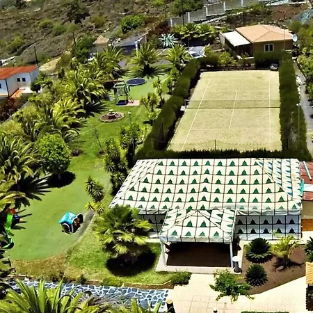 Parque de vacaciones Mit Terrasse- Pool Und Garten By Interhome *